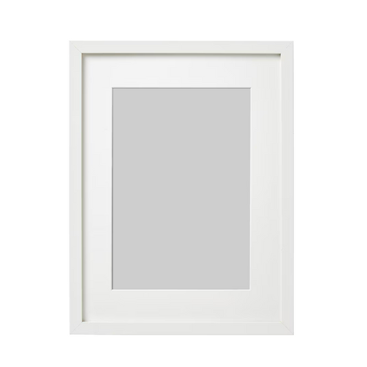 The Rita White Picture Frame is the perfect addition to any space, with its classic straight lines and plastic front protection that prevents image discolouration and keeps it safe. It accommodates a range of sizes, used with and without mount, and can be used both horizontally and vertically. Decorate with the pictures you love and create a large picture wall.