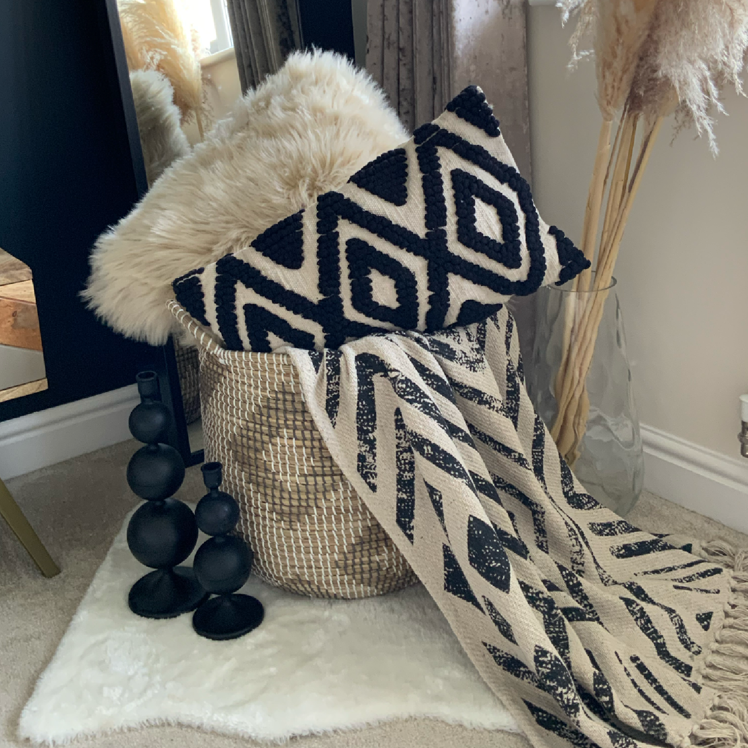 BLACK TUFTED COTTON HAND WOVEN STATEMENT CUSHION, SIZE 30 X 50CM 